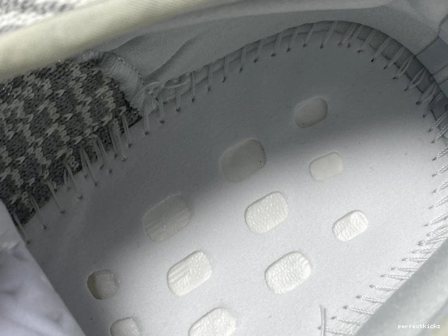 V2 Adidas Yeezy Boost FX4348 Non-Reflective Yeshaya 350 0716